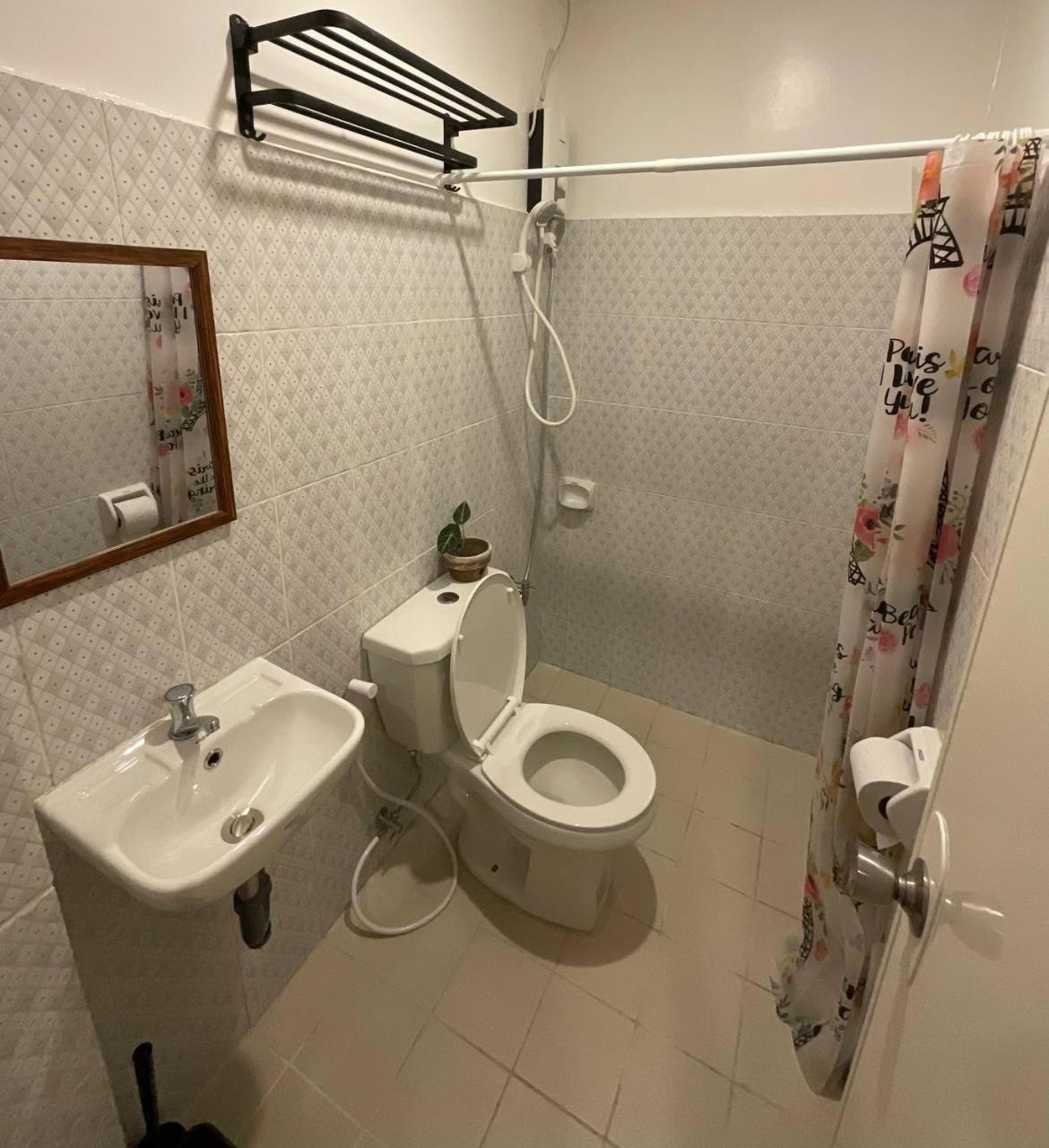 Halajo Bnb Transient ラオアグ 部屋 写真